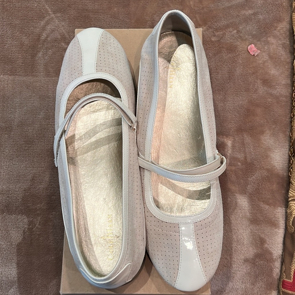 Tan/cream with a gold base women’s size 11 Cole Hahn Mary Jane shoe/sneaker